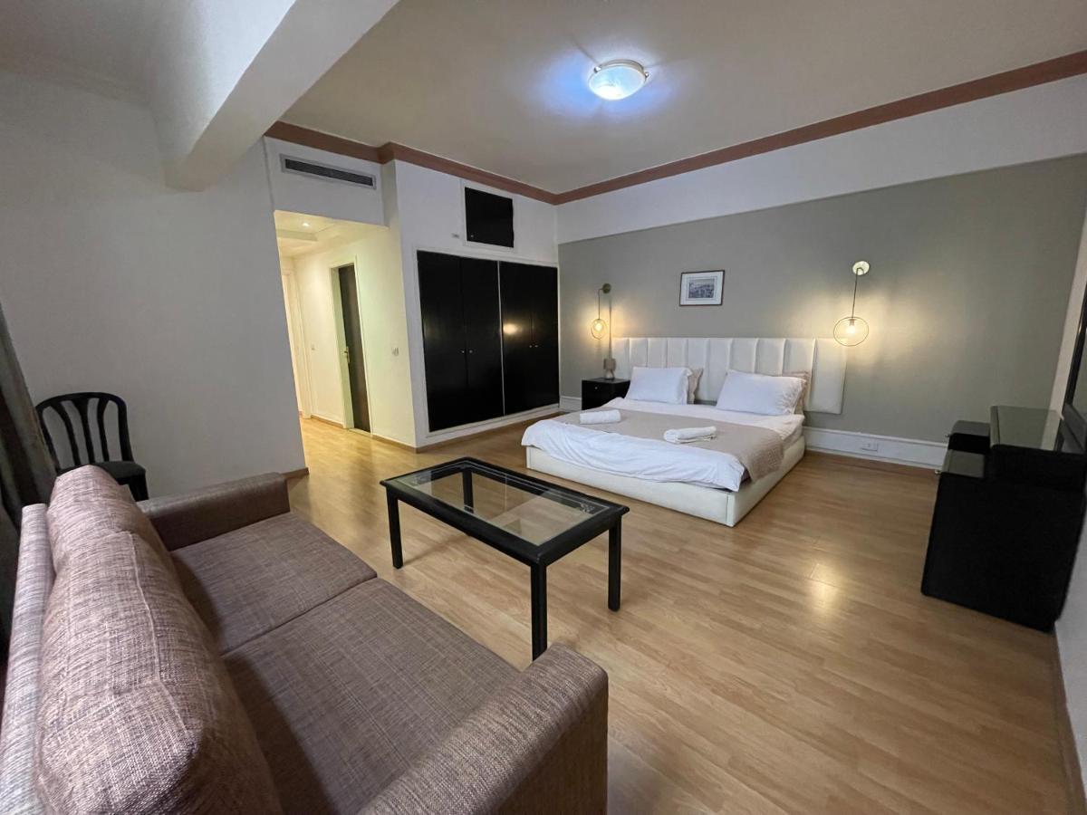 Elegant Suites Beirut Exteriör bild
