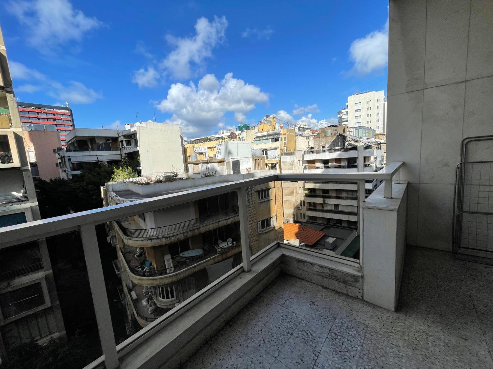 Elegant Suites Beirut Exteriör bild