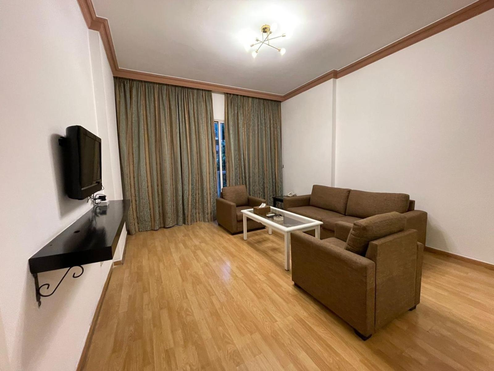 Elegant Suites Beirut Exteriör bild