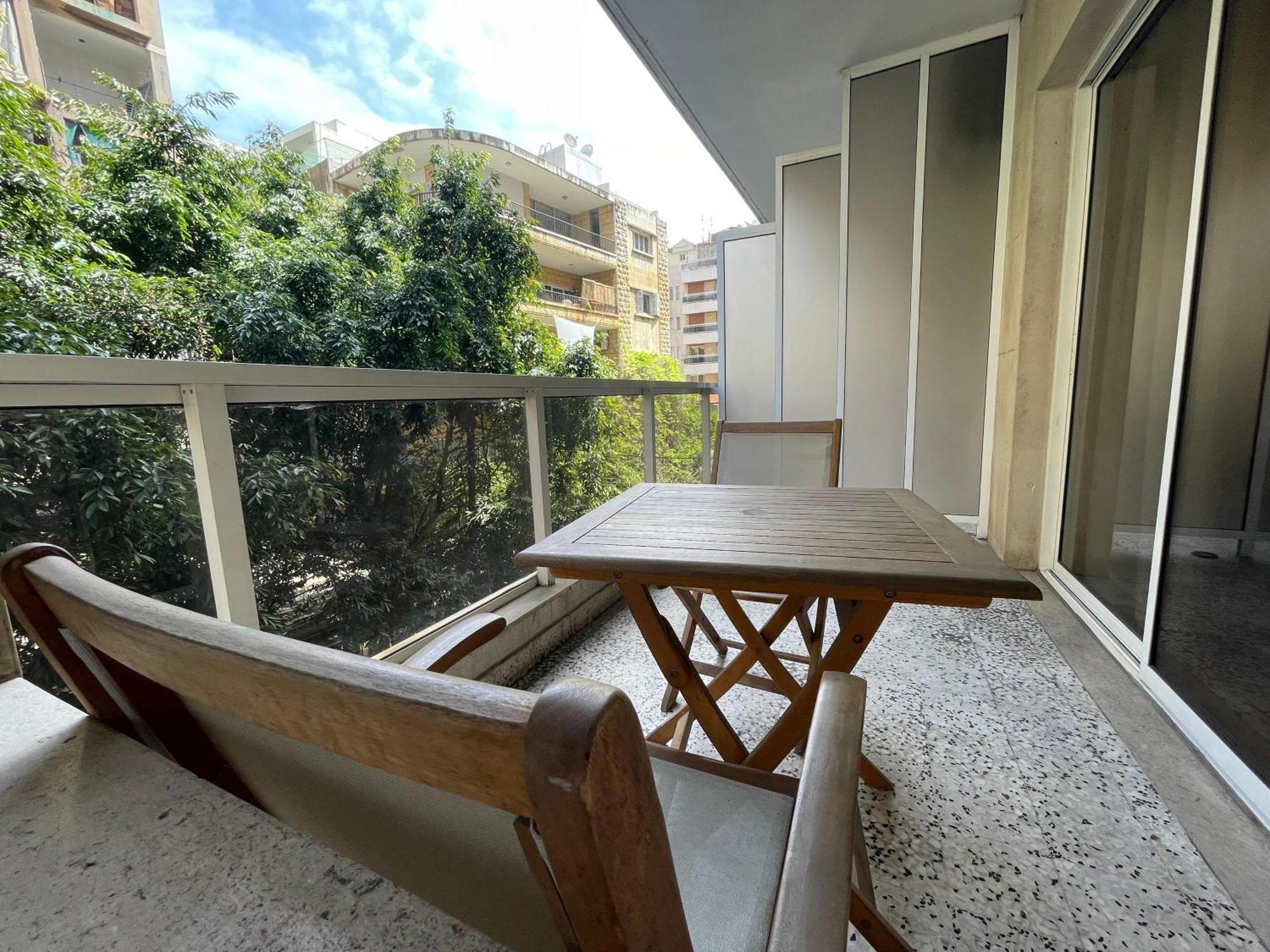 Elegant Suites Beirut Exteriör bild